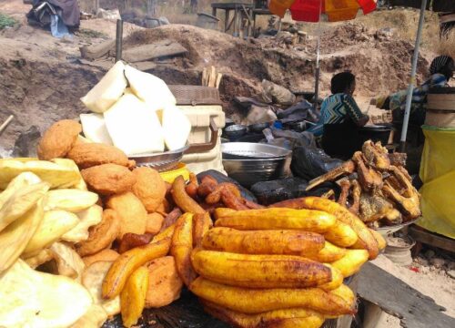 Exploring Nigeria: The Best Street Foods to Enjoy